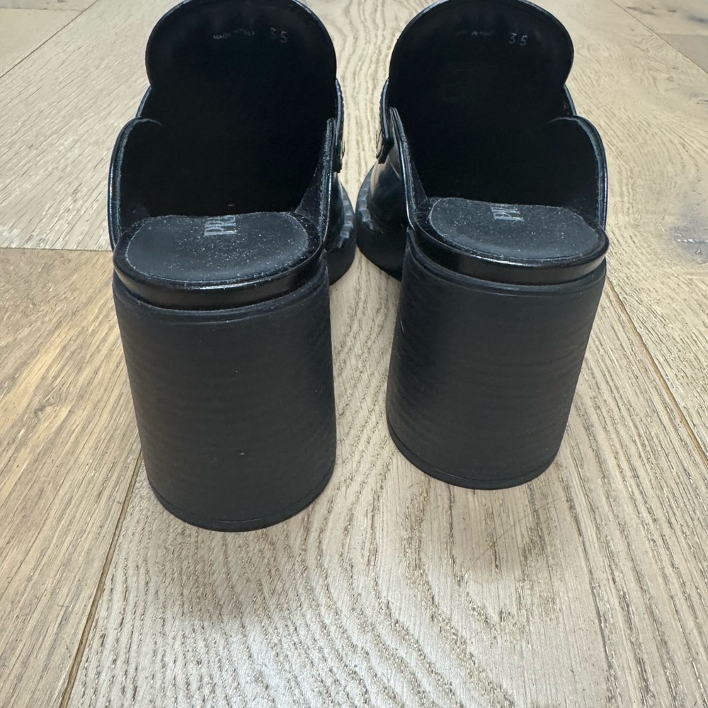Prada Black Leather Loafers - Picture 5 of 8